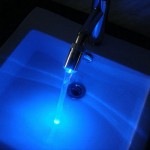 LED Faucet Lights насадка которая раскрасит воду кранах