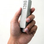 Бетонная флешка Memory Weights