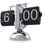 Настоящие часы старой школы Retro Flip Down Clock