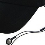 Новая кепка со шпионской камерой получила плеер, пульт дистанционного управления и наушники