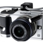О новой камере Olympus E-PL2 известно все.