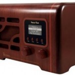 Nostalgic Victoria Internet Radio, новые технологии в ретро корпусе