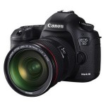 Представлена зеркальная камера Canon EOS 5D MK III