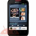 Бюджетный смартфон Motorola XT560,  для нетребовательных пользователей