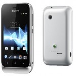 Бюджетный смартфон Sony  Xperia Tipo
