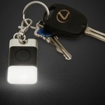 Двадцать четыре часа в сутки светящийся брелок для ключей