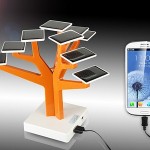 Зарядное устройство на солнечных батареях в виде дерева
