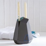 Подставка для зубных щеток с ультрафиолетовой лампой для дезинфекции