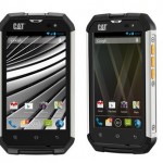 Защищенный прорезиненный смартфон Caterpillar  CAT B15