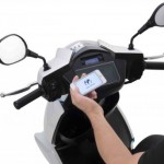 Terra Motors добавила поддержку iPhone на своем новом электроскутере A4000i