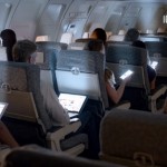 В Европе можно будет пользоваться мобильными устройствами на борту самолетов уже с конца ноября