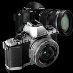 Официально представлена беззеркальная цифровая камера со съемным объективом Olympus  OM-D E-M10