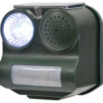 Садовый светодиодный светильник Pest Control Alarm умеет отпугивать живот