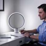 Умная лампа C by GE Sol понимает голосовые команды