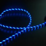 Кабель с подсветкой для зарядки iOS устройств умеет показывать уровень заряда батареи