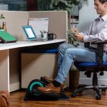 Cubii Jr  — компактный эллиптический тренажер  которым можно пользоваться сидя за столом