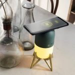 Светильник Lucis 3.0    со встроенным аккумулятором поддерживающий беспроводную зарядку смартфонов