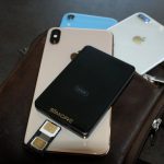 Внешний адаптер E-Clips Gold позволят использовать на iPhone три SIM карты одновременно