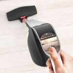 Самый продвинутый пылесос в мире Infocuum имеет в щетке встроенную камеру