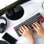 Epomaker GK68XS – полностью настраивая компактная беспроводная механическая клавиатура