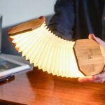 Лампа аккордеон Gingko Smart Accordion Lamp станет настоящим украшением вашей комнаты