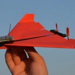 POWERUP 4.0 – осуществит вашу детскую мечту,  заставит бумажный самолет делать фигуры высшего пилотажа