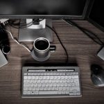 Wi-Fee – чашка с подогревом и беспроводным зарядным устройством