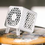 Компактный очиститель воздуха Bionic Cube может работать от повербанки