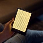 Amazon  представили новое поколение электронных книг Kindle Paperwhite с 6,8-дюймовым экраном