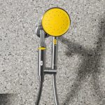 Умный душе умеет собирать информацию о расходе и температуре воды