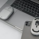 Намагниченная мышь Magnito Mouse  может крепиться на корпус ноутбука и планшетника