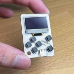 Arduboy Mini – миниатюрная игровая консоль размером с брелок для ключей