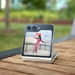 Samsung Galaxy Z Flip5 – новая «раскладушка» с гибким складным экраном