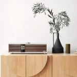Ruark R140 – универсальный проигрыватель для дома в ретро стиле