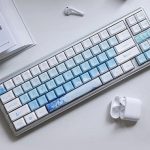 Varmilo выпустили клавиатуру Varmilo Sword68 с металлическим корпусом и светодиодной подсветкой