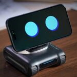 LOOI – превратит смартфон в робота поддерживающего работу с ChatGPT