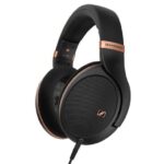 Новые открытые наушники Sennheiser HD 505 подходят как для игр, так и музыки