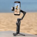 DJI выпустили новый стендикам DJI Osmo Mobile 8 с трехосевой системой стабилизации