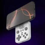 Abxylute M4 превратит смартфон в портативную игровую консоль