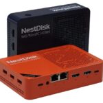 Youyeetoo NestDesk — крошечный NAS сервер на базе процессора  Intel N150 с четырьмя слотами для SSD