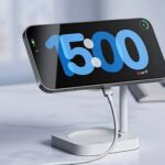 OnePlus выпустили беспроводное зарядное устройство с охлаждением и подставкой для смартфона